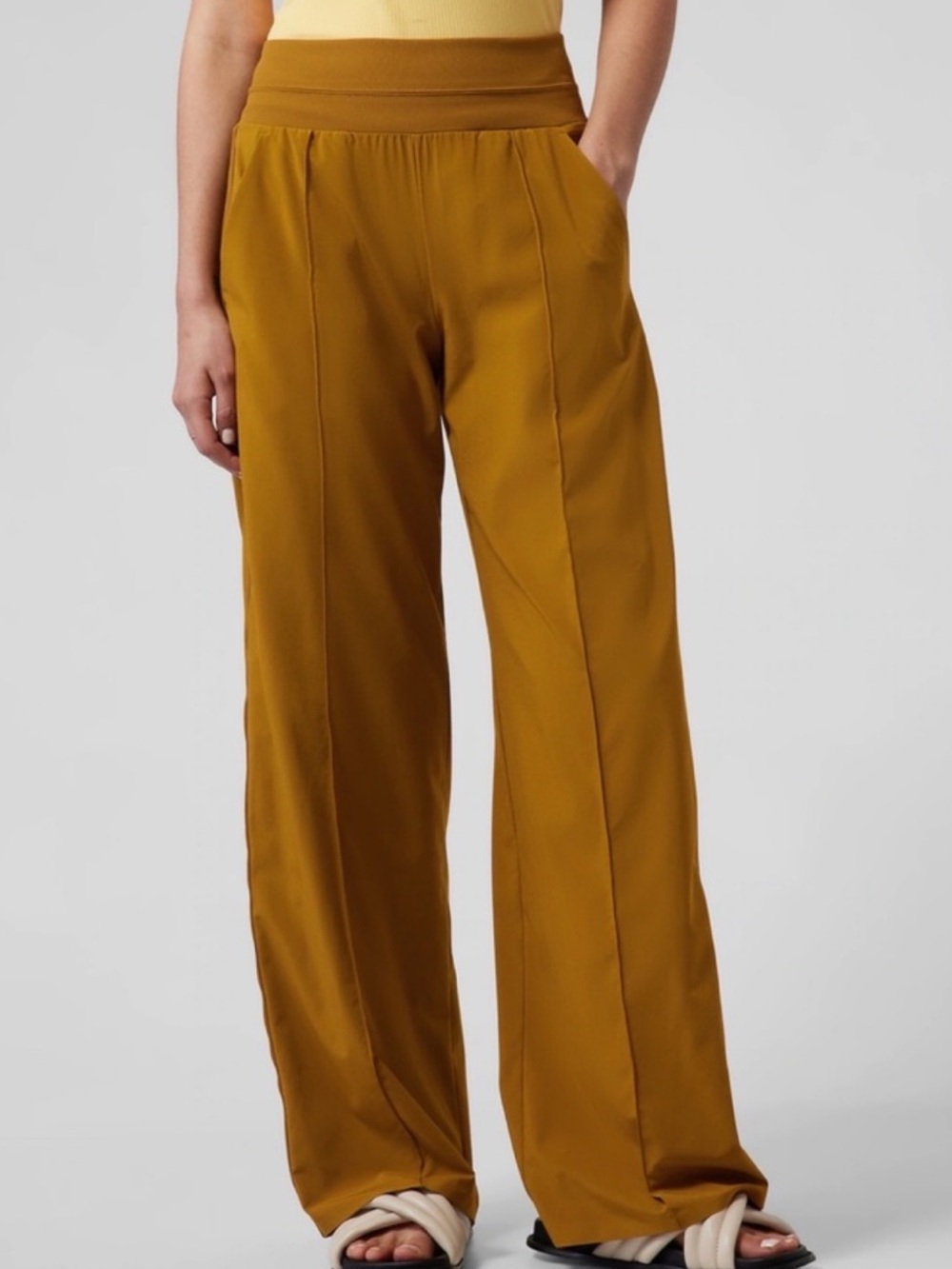 Athleta Nolita Wide Leg Pants Brass Gold Mountain Olive Size 4 High Rise Stripe